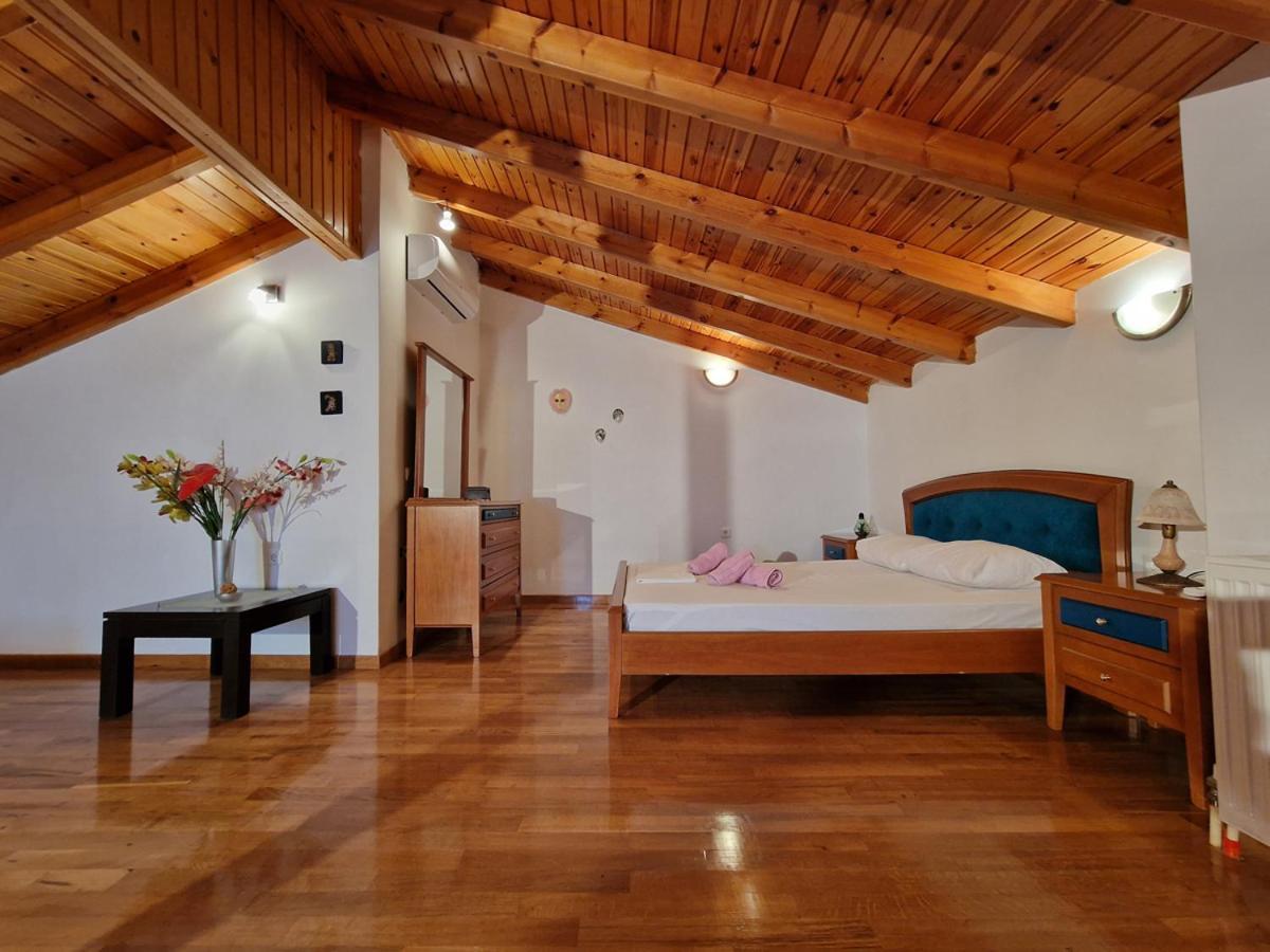 Villa Liana : Luxury Villa With Fantastic Sea View, Near Airport Pórto Ráfti 외부 사진