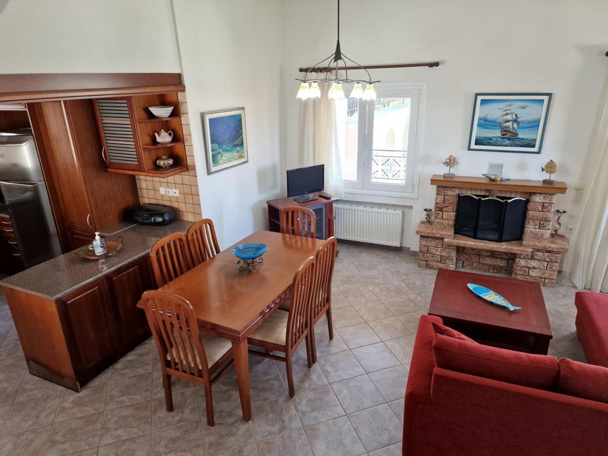 Villa Liana : Luxury Villa With Fantastic Sea View, Near Airport Pórto Ráfti 외부 사진